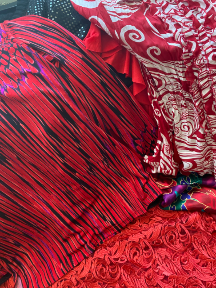 bob mackie red earth art top