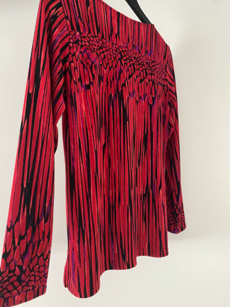 bob mackie red earth art top