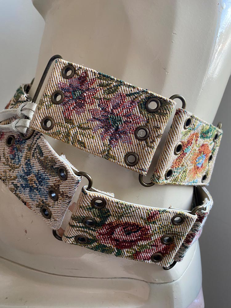 newport news floral tapestry y2k belt