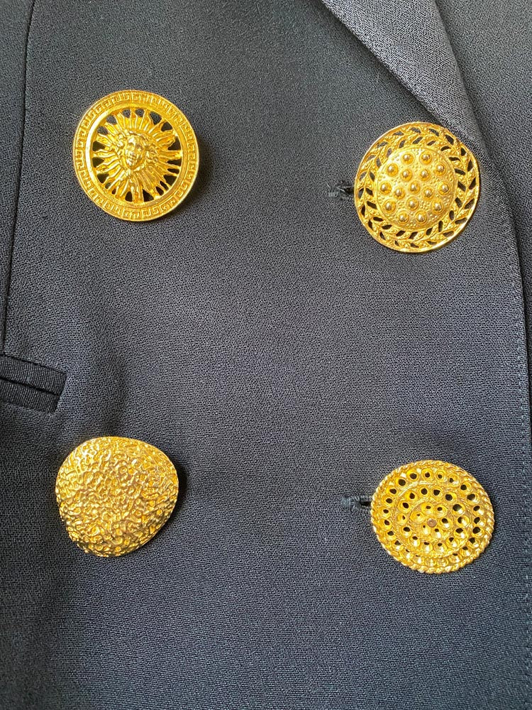 caché black and gold power suit set