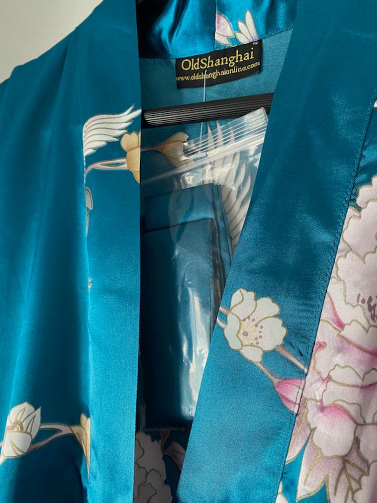 old shanghai classic crane kimono robe NWT