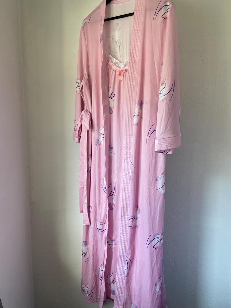 odyssey by avon 2-piece robe set