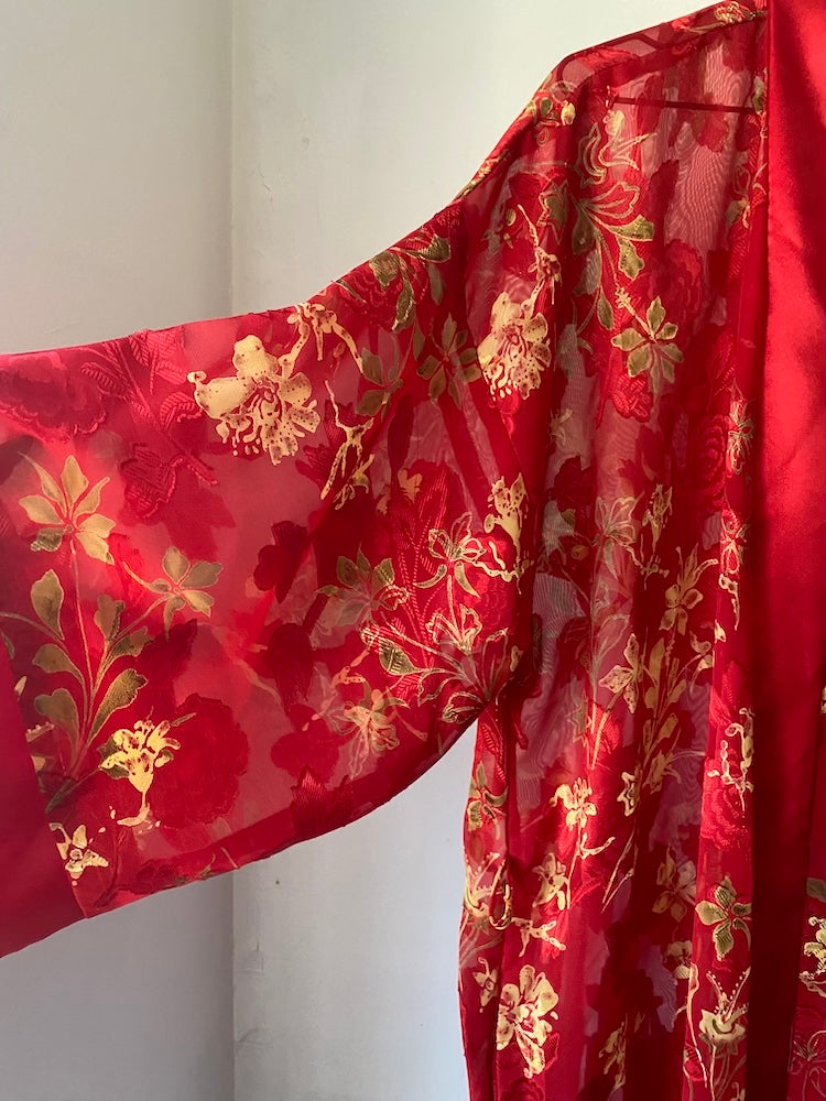 cali dynasty red and gold desire robe NWT