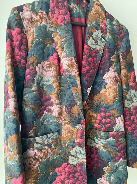 W.L.B.W. vtg autumnal winery tapestry blazer