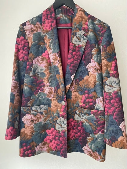 W.L.B.W. vtg autumnal winery tapestry blazer